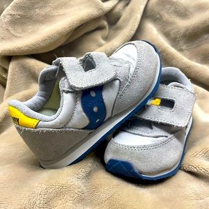 Saucony Tennis Shoes